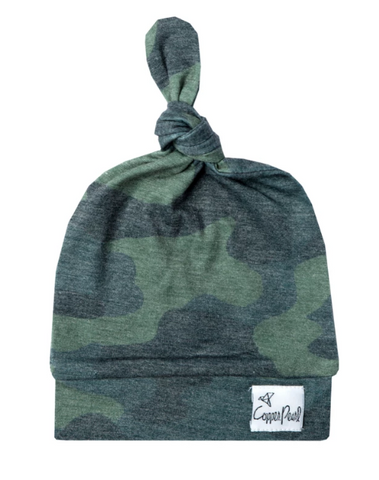 Copper Pearl Top Knot Hat in Hunter